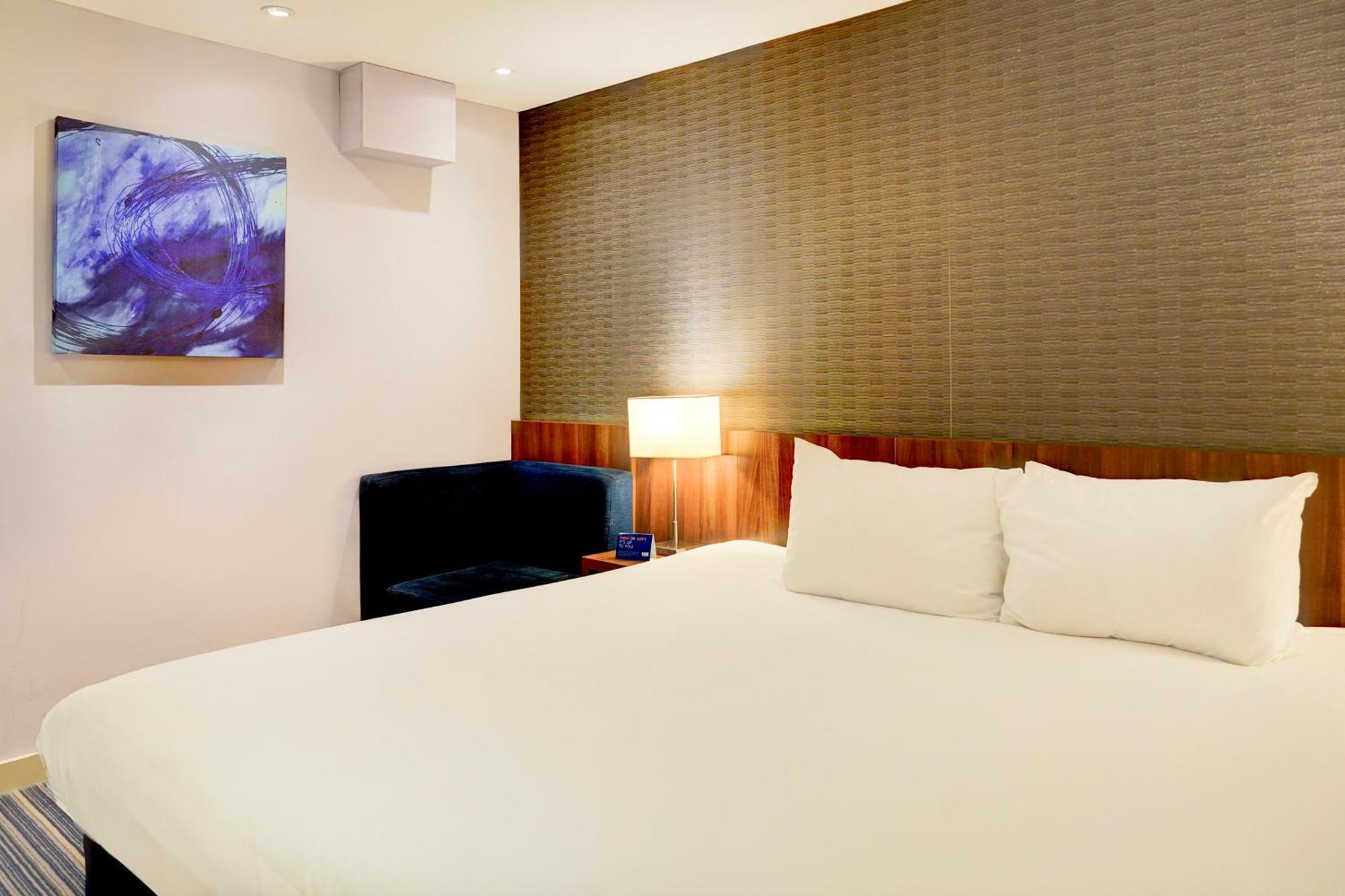 Belvilla Crewe City Centre Hotel Lifestyle Экстерьер фото