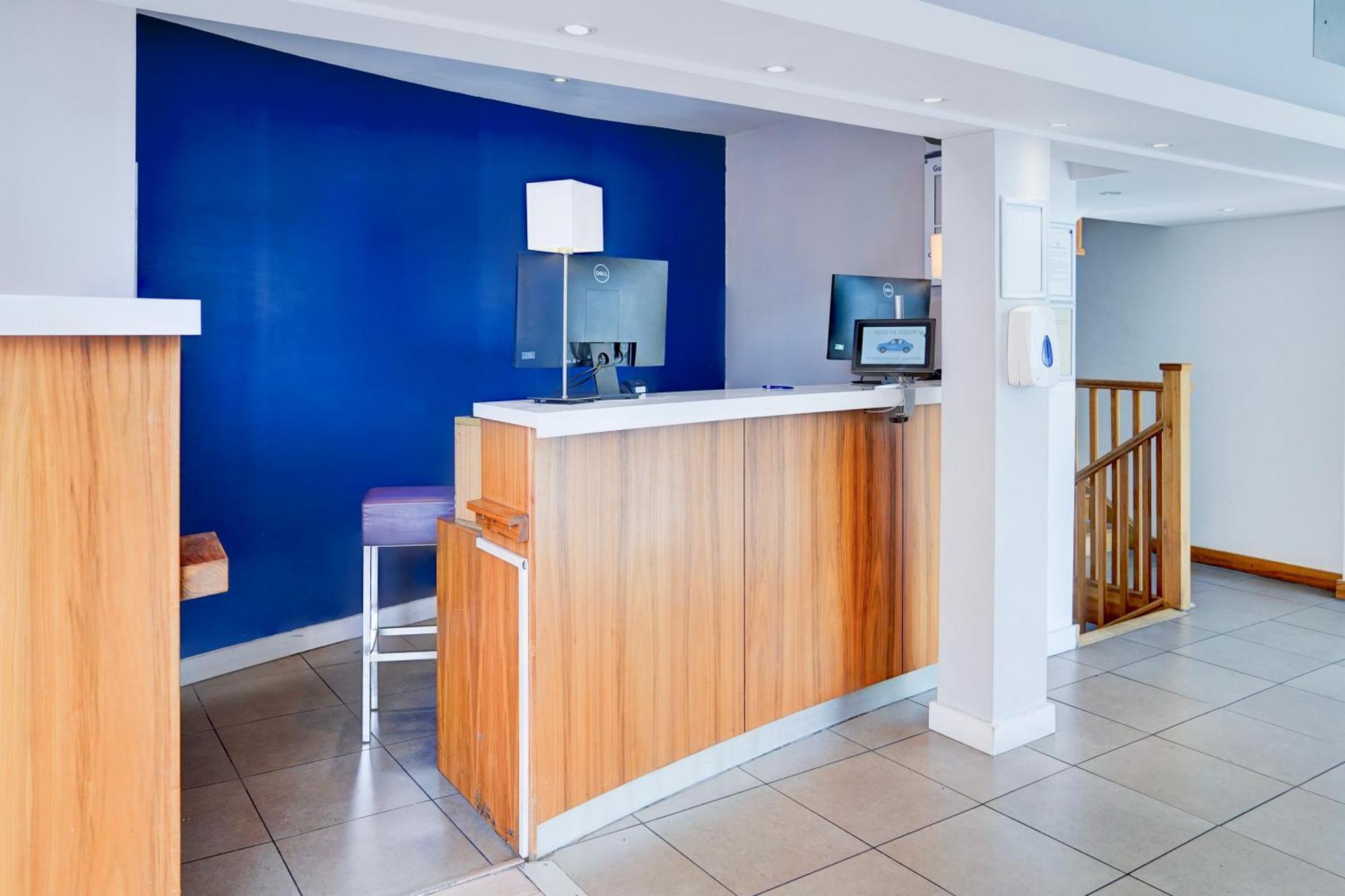 Belvilla Crewe City Centre Hotel Lifestyle Экстерьер фото